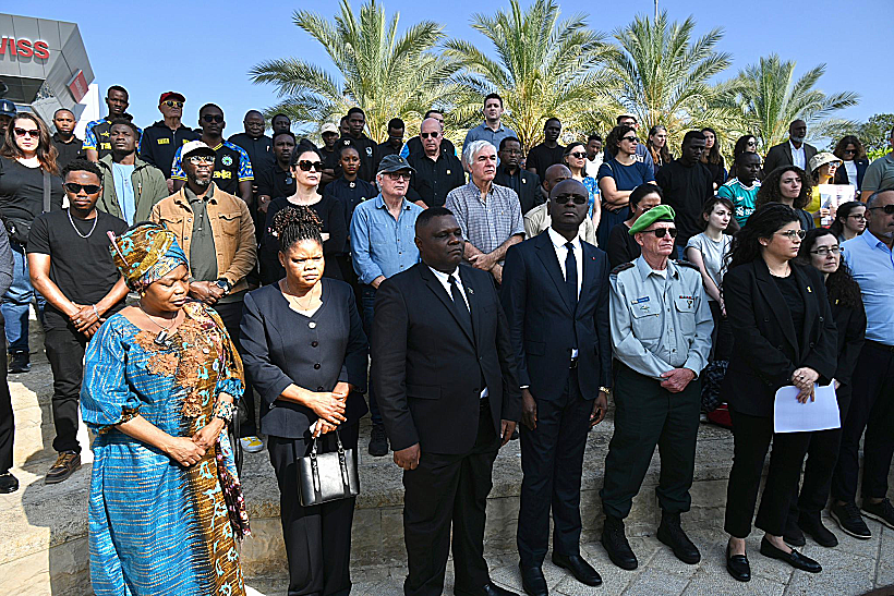 טקס הפרידה מג'ושוע לואיטו מולל