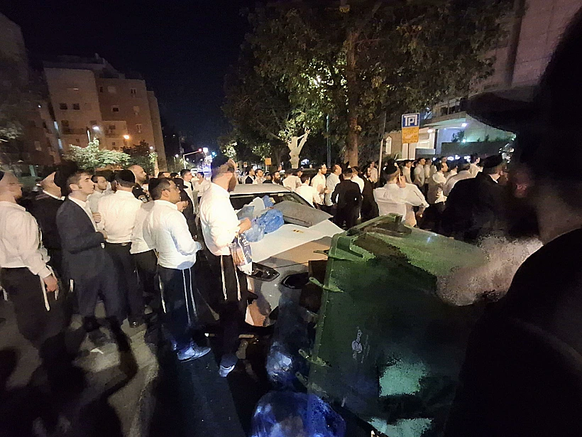 מחאת חרדים נגד מעצר עריק בבני ברק