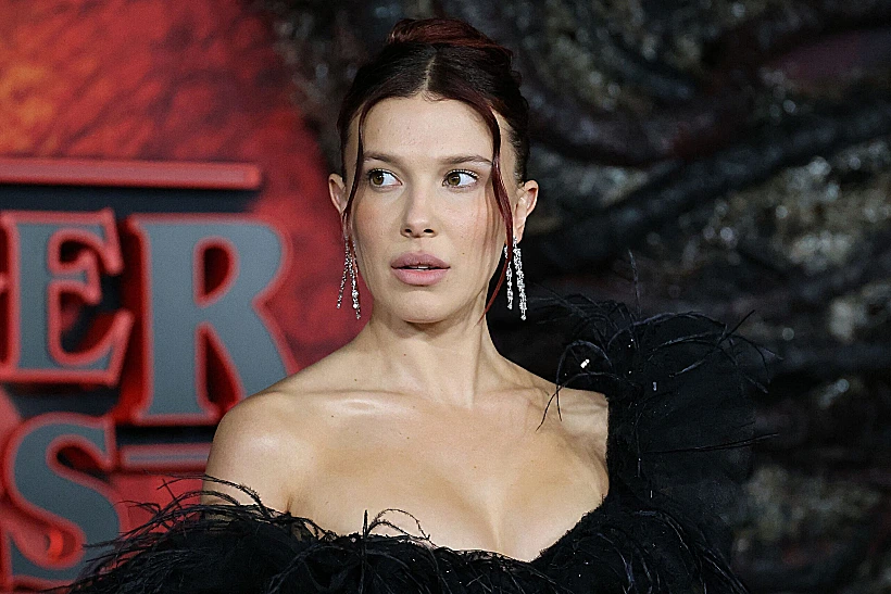 מילי בובי בראון בפרמיירת העונה החמישית של "דברים מוזרים"