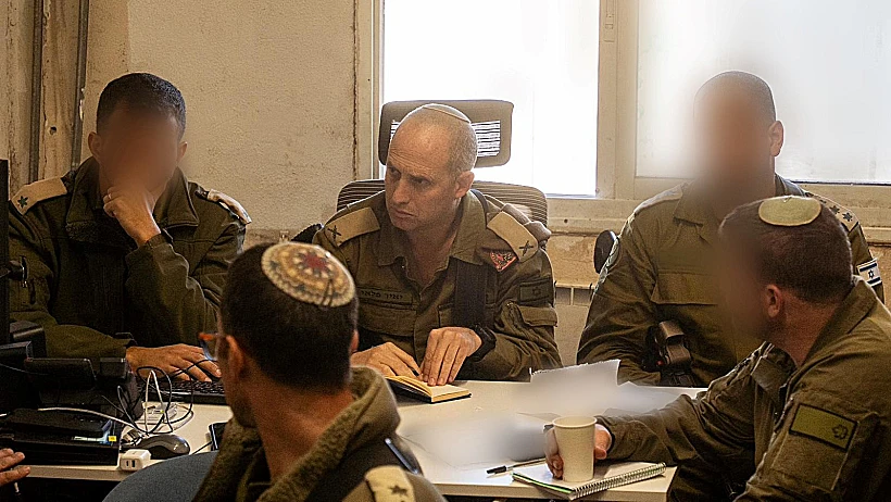 מפקד אוגדה 210 תת-אלוף יאיר פלאי בהערכת מצב אחרי ההיתקלות בדרום סוריה