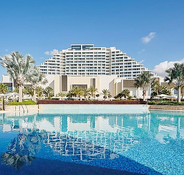 מלון city of dreams mediterranean שבלימסול