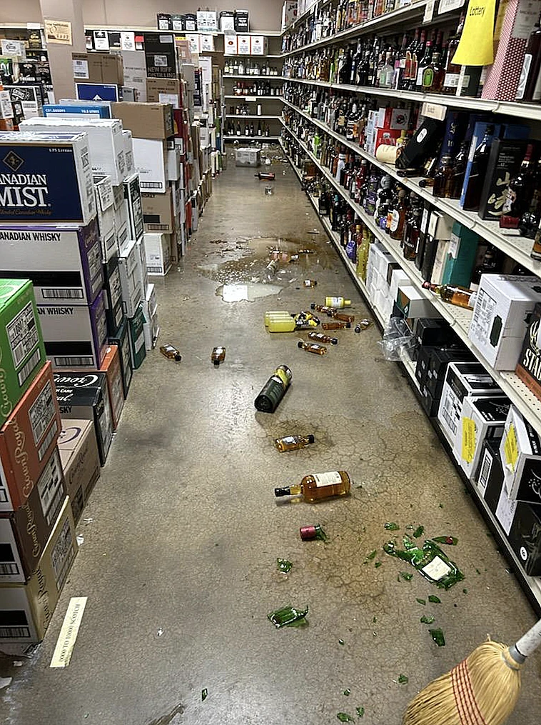 הדביבון שפרץ לחנות משקאות