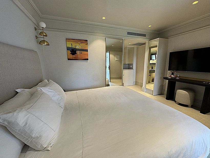 חדר במתחם "הווילג