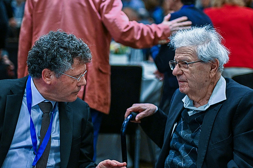 הנשיא עמית והנשיא בדימוס ברק בכנס העמותה למשפט ציבורי