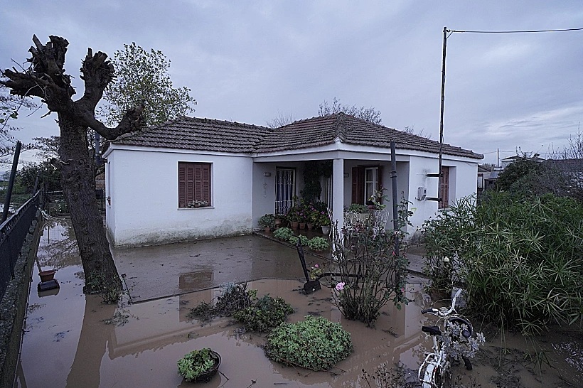 הנזקים ביוון בעקבות הסערה ביירון
