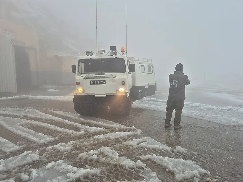 שלג בפסגת החרמון