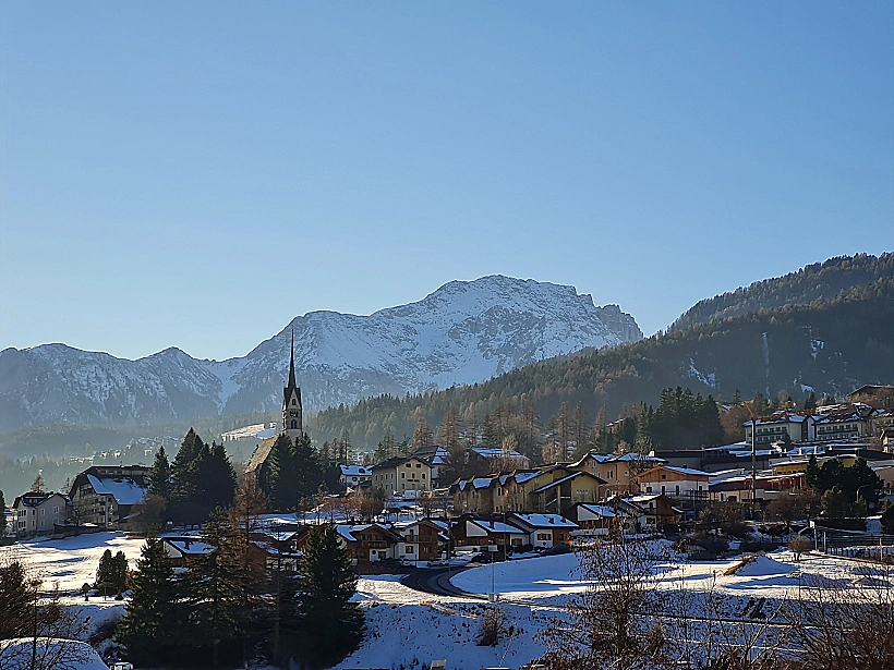 הכפר פוצה בדולומיטים