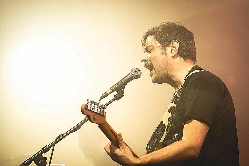 שייגעצ בהופעה בבארבי