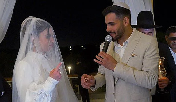 ווארט עונה 2 פרק 22 - ישראל ומעיין