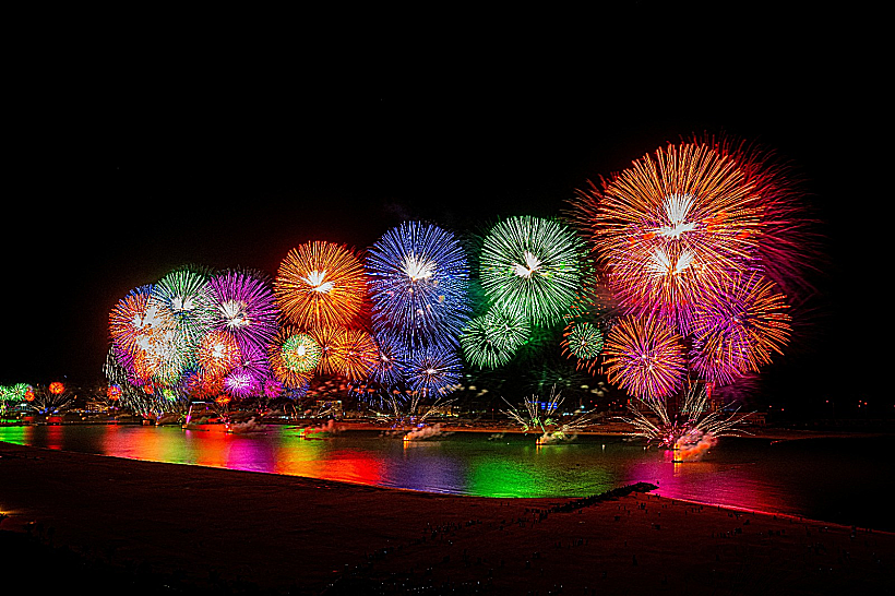 מקבלים את שנת 2026 באיחוד האמירויות