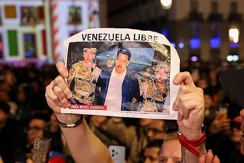 הפגנה במדריד אחרי לכידת נשיא ונצואלה ניקולאס מדורו