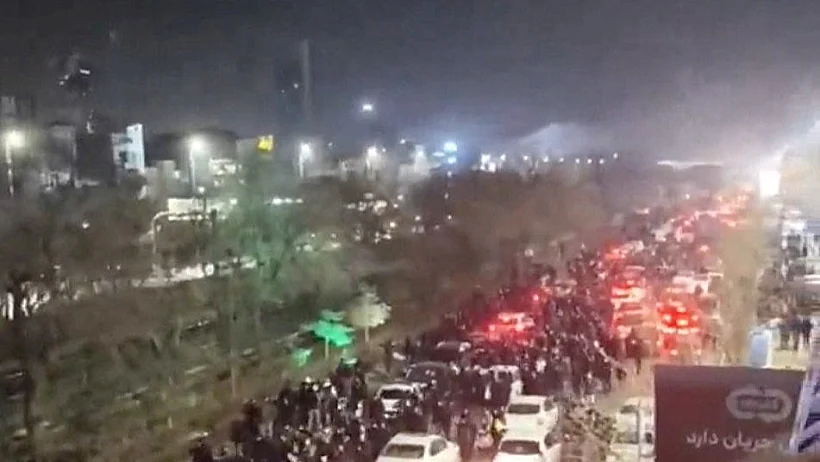 מהומות בהפגנות במשהד שבצפון-מזרח איראן