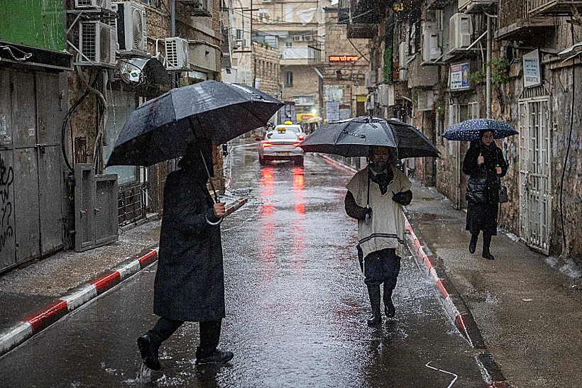 חורף בשכונת מאה שערים בירושלים