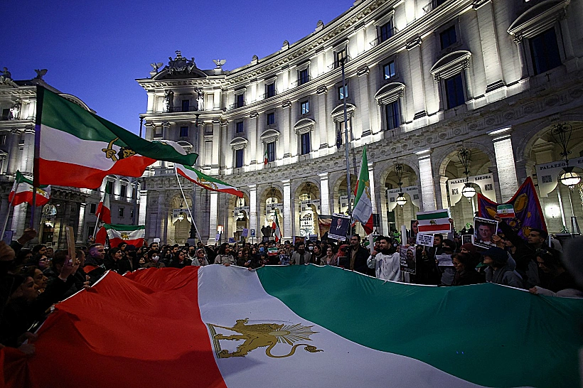 הפגנת תמיכה בעם האיראני ברומא