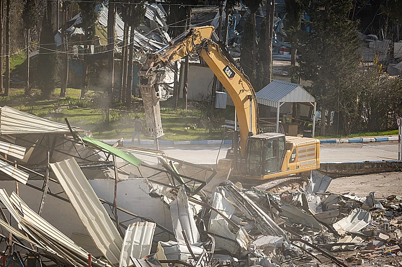 הריסת מתחם אונר"א בירושלים
