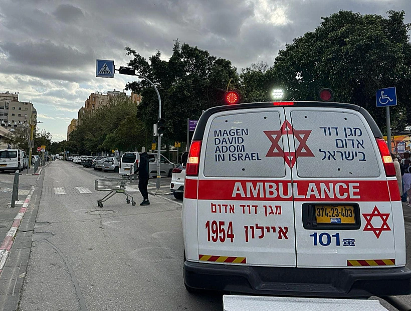 אמבולנס בחולון