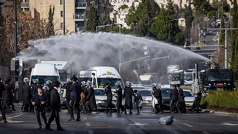 הפגנות חרדים נגד נתיחת התינוקות בירושלים