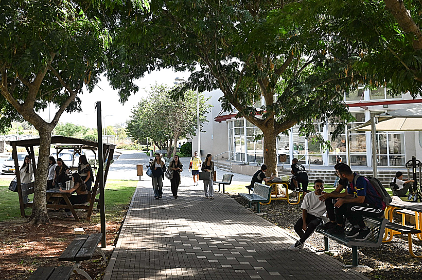 סטודנטים במכללה האקדמית תל-חי