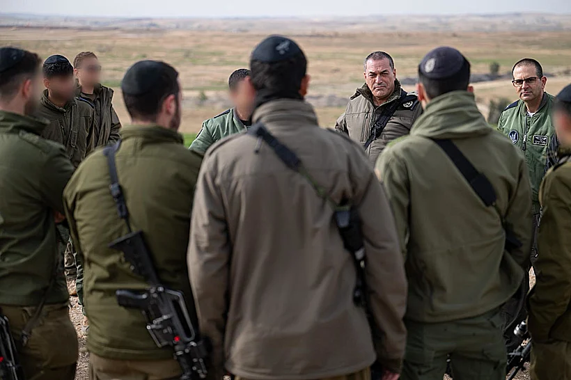 הרמטכ"ל זמיר עם לוחמים חרדים