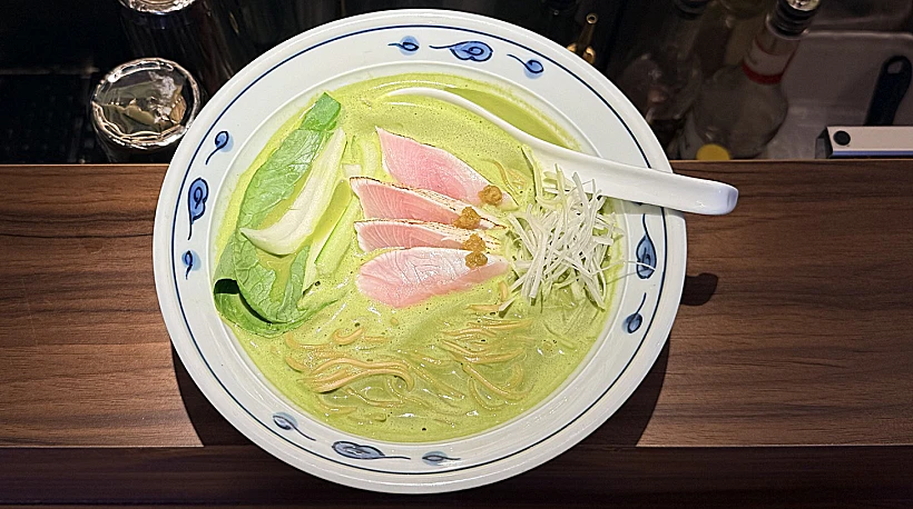 ראמן ב"וואט סטנג"