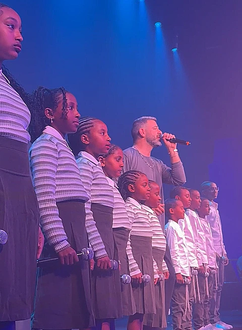 התקווה 6 עם מקהלת לב אופיר