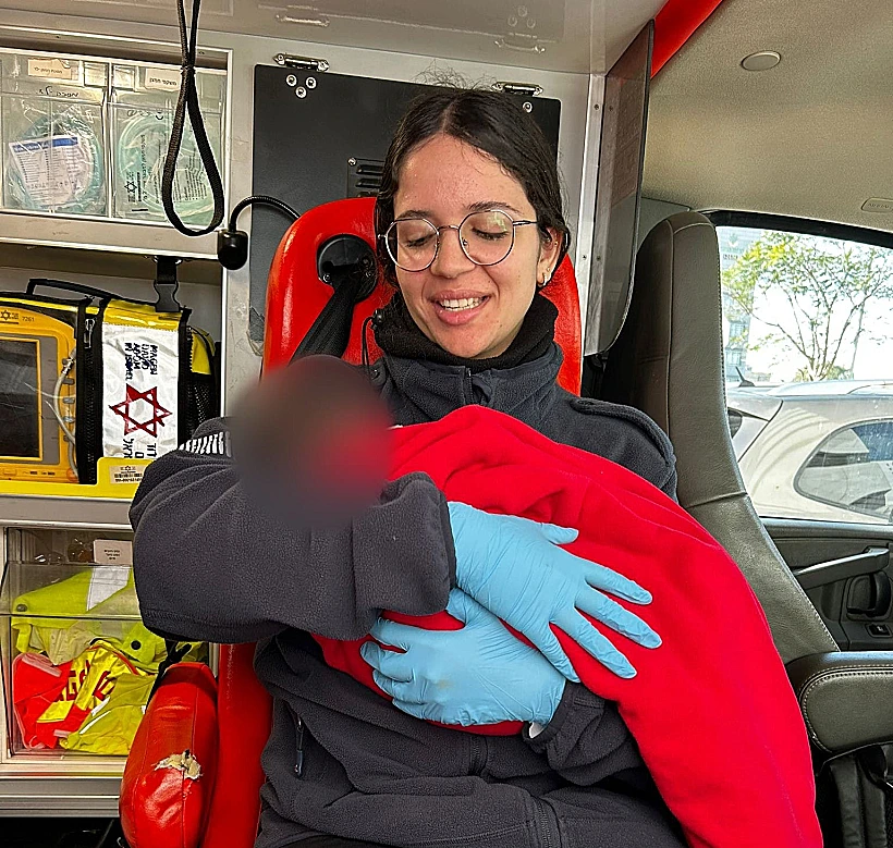 התינוק הנטוש שאותר בחדרה