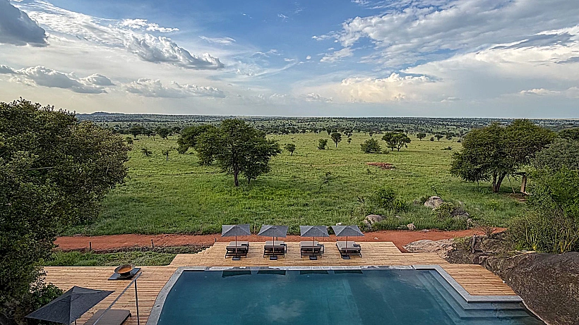 לודג’ Warangi Ridge של Wilderness Safaris, בלב הסרנגטי