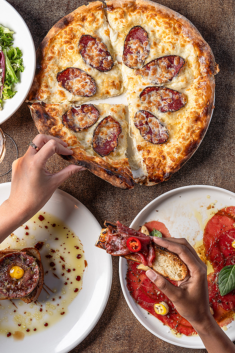 פיצה במסעדת פטרה