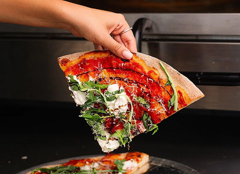 פיצה "46 NY SLICE PIZZA"