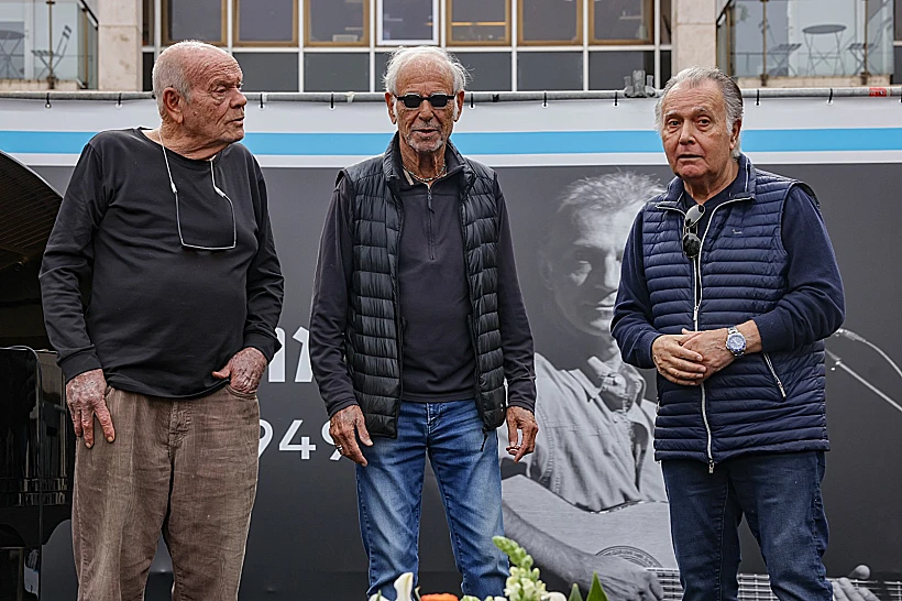 קובי אשרת, אושיק לוי ושלמה וישינסקי בטקס האשכבה למתי כספי