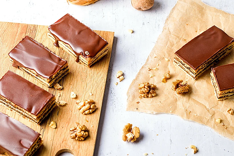 עוגת "שזיף שיכור מאהבה"