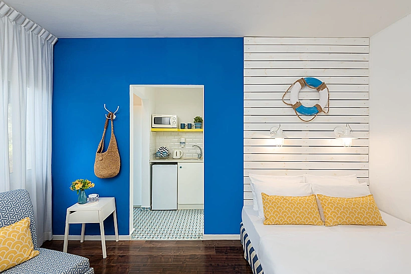 מלון מטיילים גשר הזיו