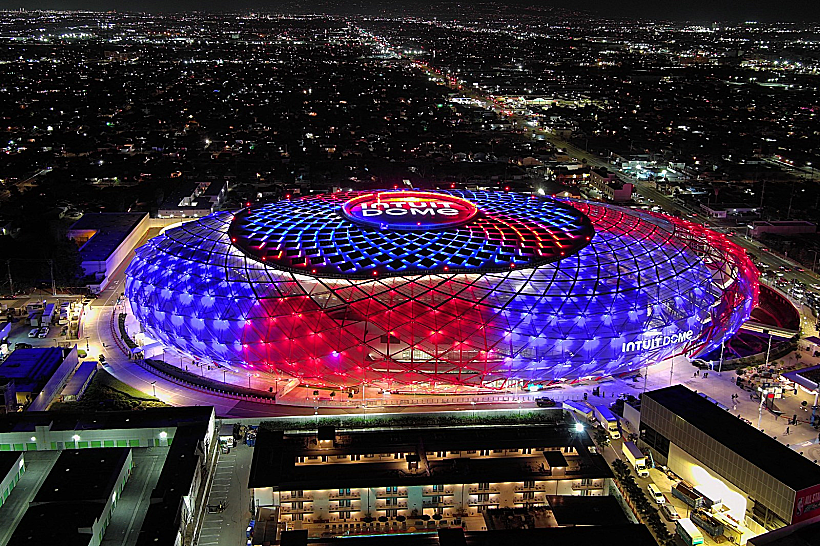 אולם אינטואיט דום בלוס אנג'לס במהלך משחק האולסטאר