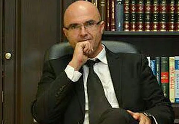 עו"ד ג'קי סגרון