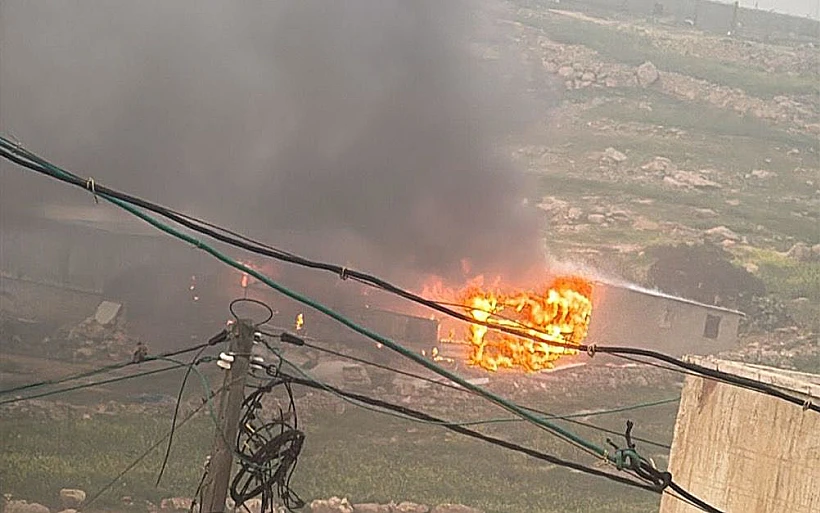 אלימות מתנחלים בכפר סמוע שבדרום הר חברון