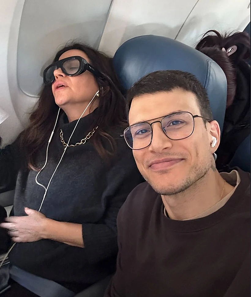 אסי עזר ויעל פוליאקוב