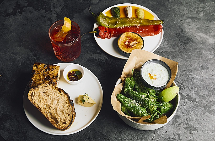 נח ביסטרו בר