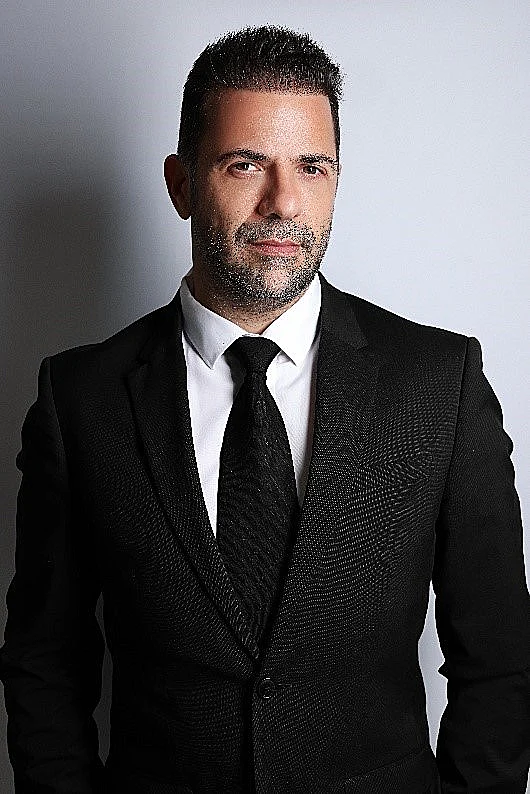 עורך דין יניב אהרון