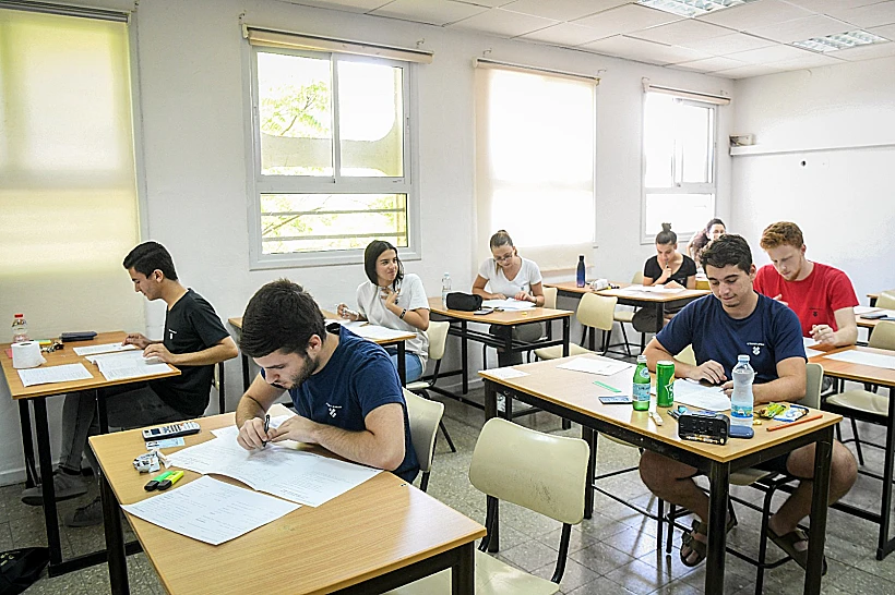 תלמידים בבית ספר תיכון בראשון לציון (ארכיון)