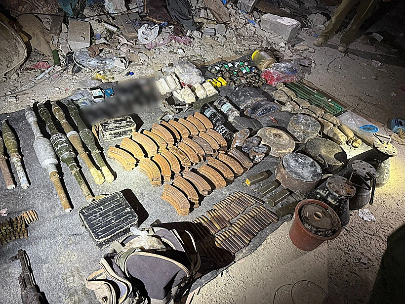 מצבור אמל"ח שאותר במנהרה בעזה