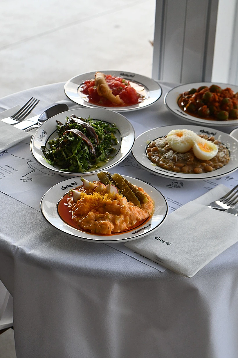 ארוחת צהריים ב"צ'קולי"