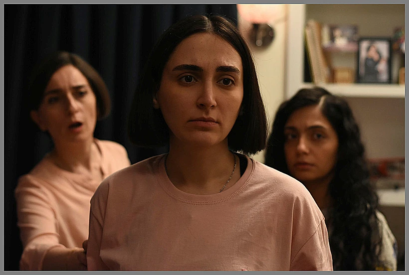 מתוך "זרע התאנה הקדושה"