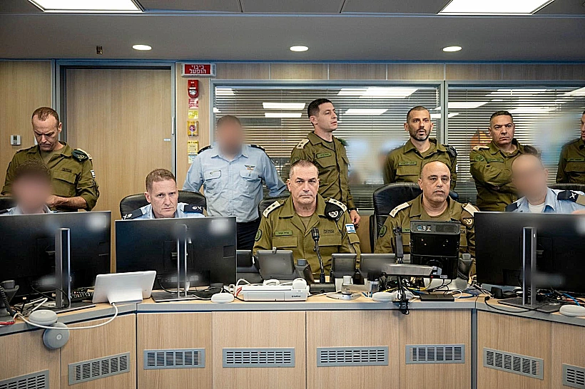 הרמטכ"ל אייל זמיר בבור במהלך התקיפה באיראן