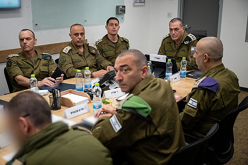 הרמטכ"ל אייל זמיר בבור במהלך התקיפה באיראן