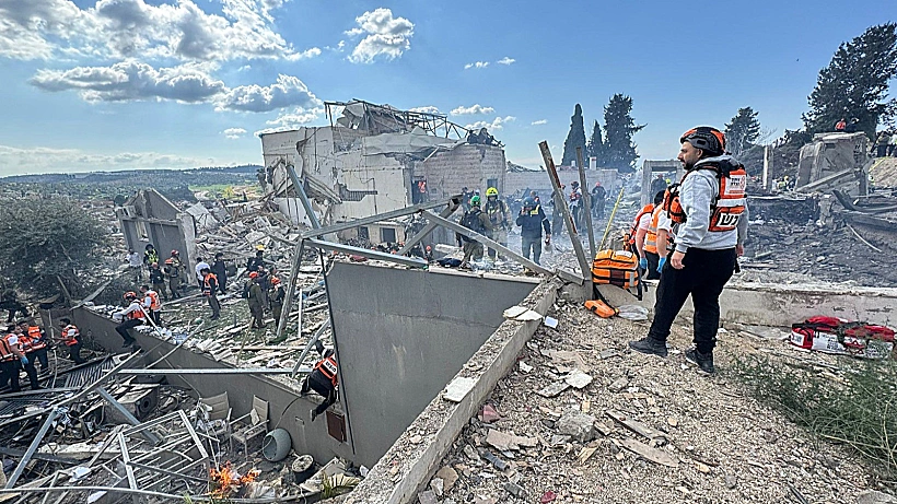 זירת הפגיעה הישירה בבית שמש