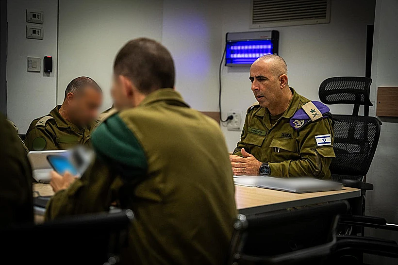 אגף המבצעים במוצב הפיקוד העליון במבצע "שאגת הארי"