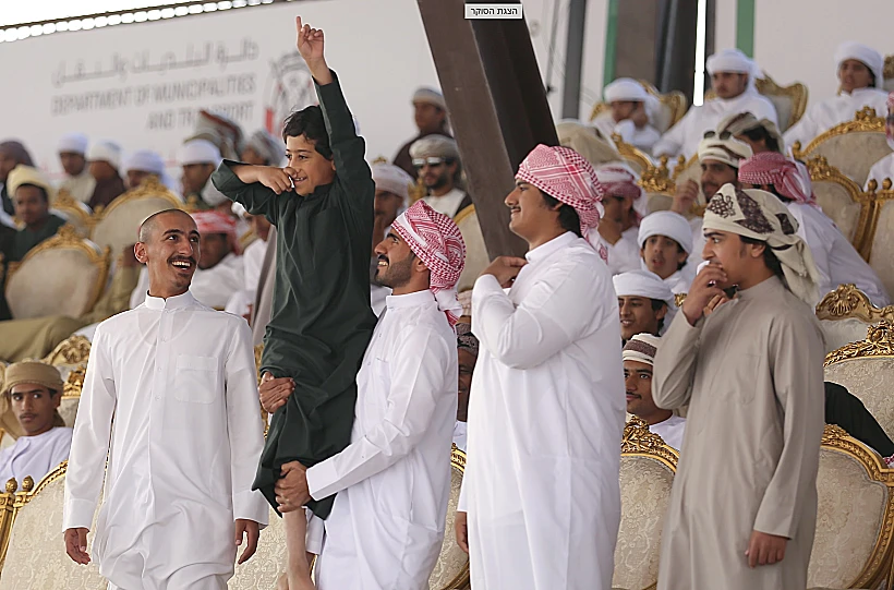 בעלי גמלים ניסו לשפר את המראה של בעלי החיים באמצעות בוטוקס