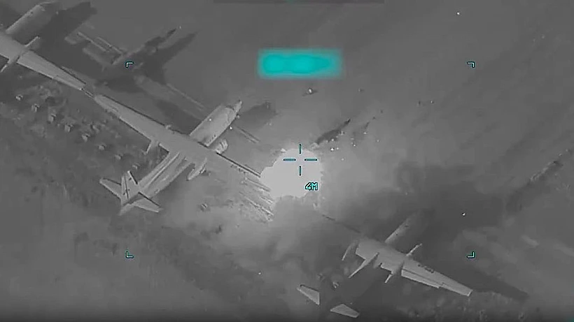 תקיפת מטוסים איראניים ע"י חיל האוויר האמריקני