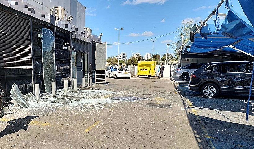 זירת נפילת שברי יירוט בתל אביב