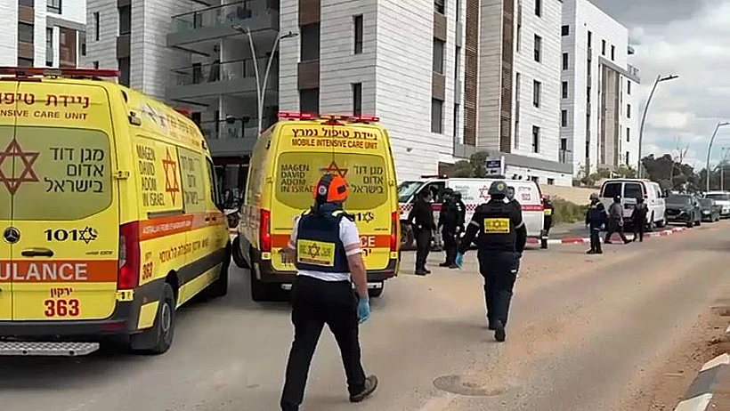 זירת פגיעת רסיס באתר בנייה במרכז הארץ